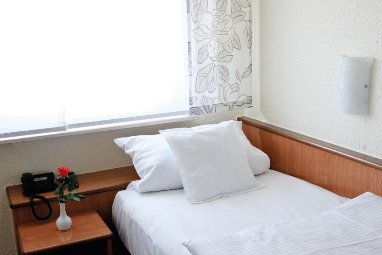 סלינגסטדט Hotel Elysee מראה חיצוני תמונה