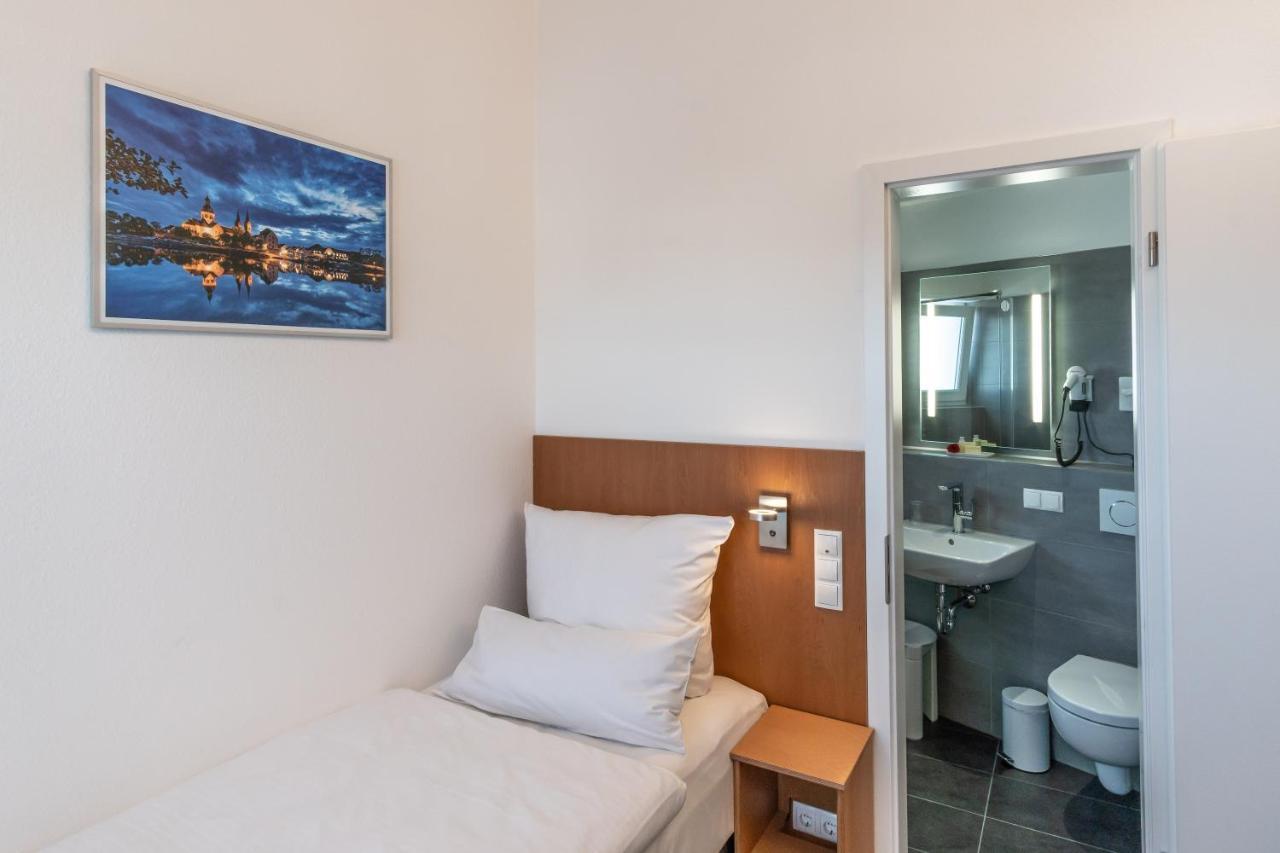 סלינגסטדט Hotel Elysee מראה חיצוני תמונה
